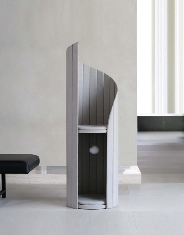 Elegant Cat Tower of Time Tree