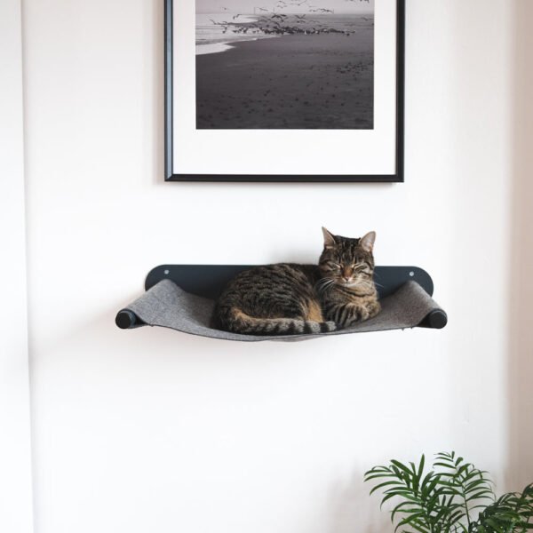haengematte-fuer-katzen-an-der-wand-1 SWING | Wall-Mounted Cat Hammock – Cozy Floating Bed (Heavy Duty - Up to 15kg)