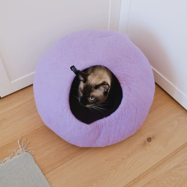 Felt Cat Cave – Handmade Natural Wool