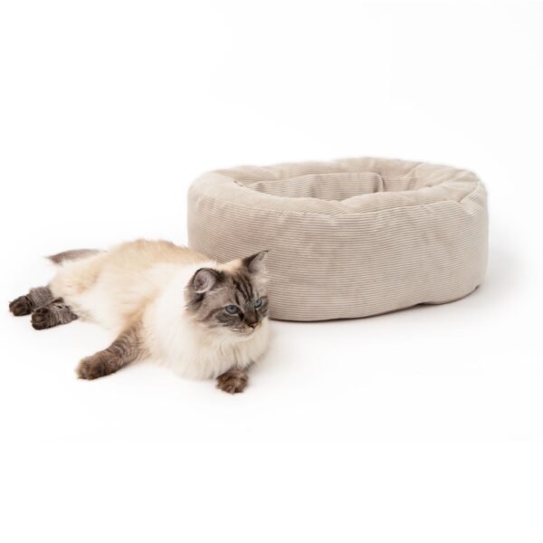 Luxury Cat Bed – Soft Cord Cozy Nest (Oval Design)